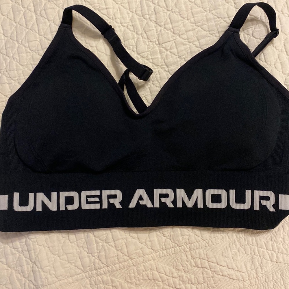 Brand new sports bra